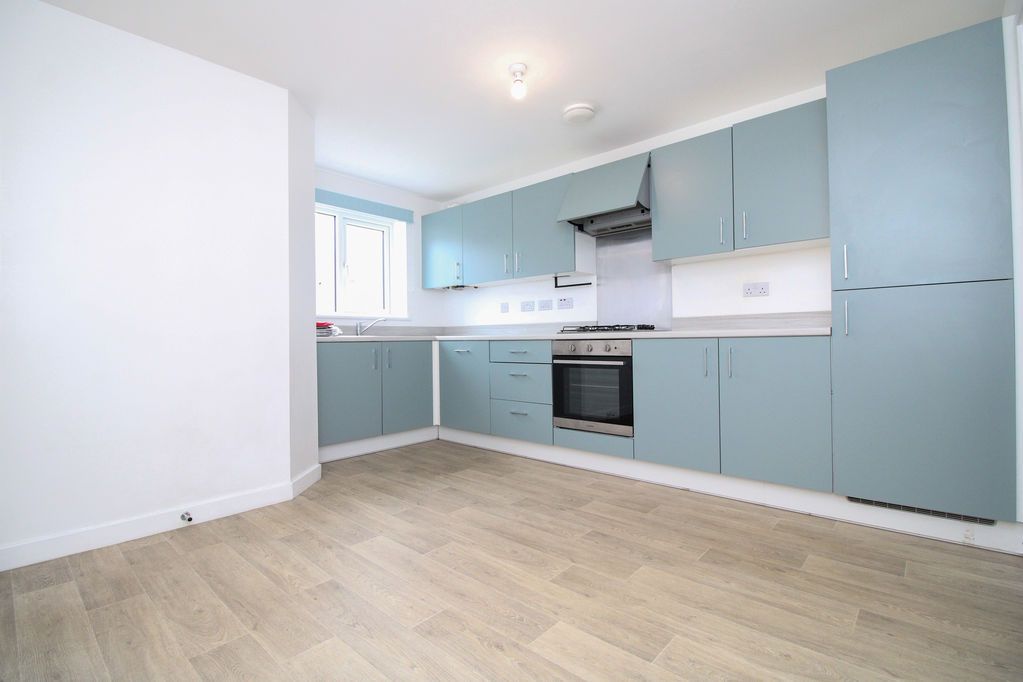 Property photo 3 of 13 Kitchen/Diner
