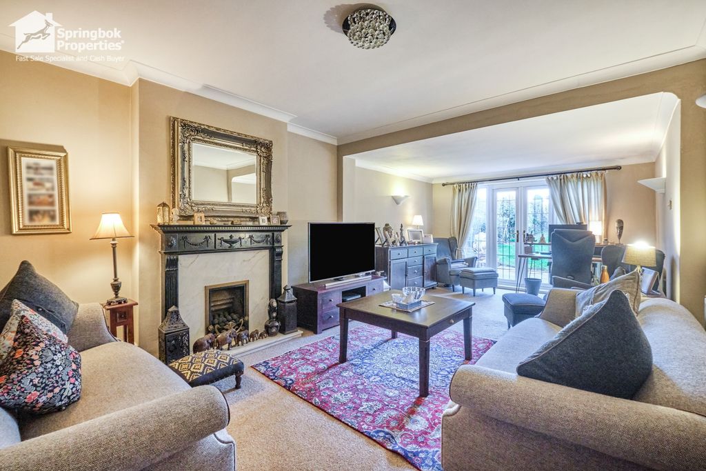 Property photo 3 of 18 Image 2