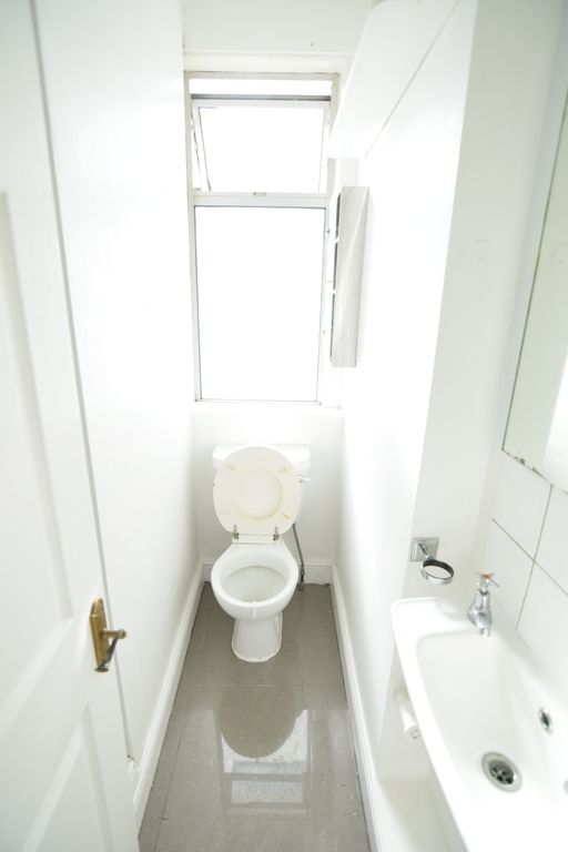 Property photo 3 of 4