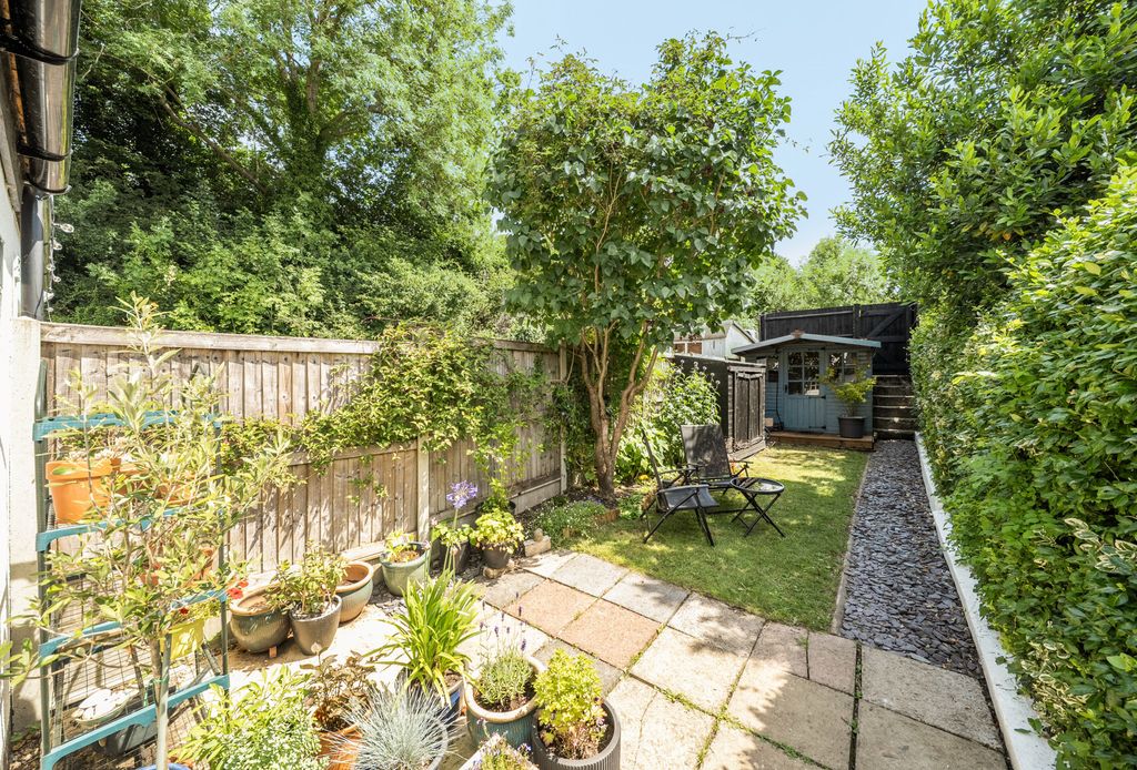 Property photo 2 of 21 1459601-3-6A47Bb7...