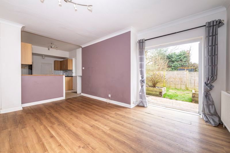 Property photo 3 of 13 Photo 8