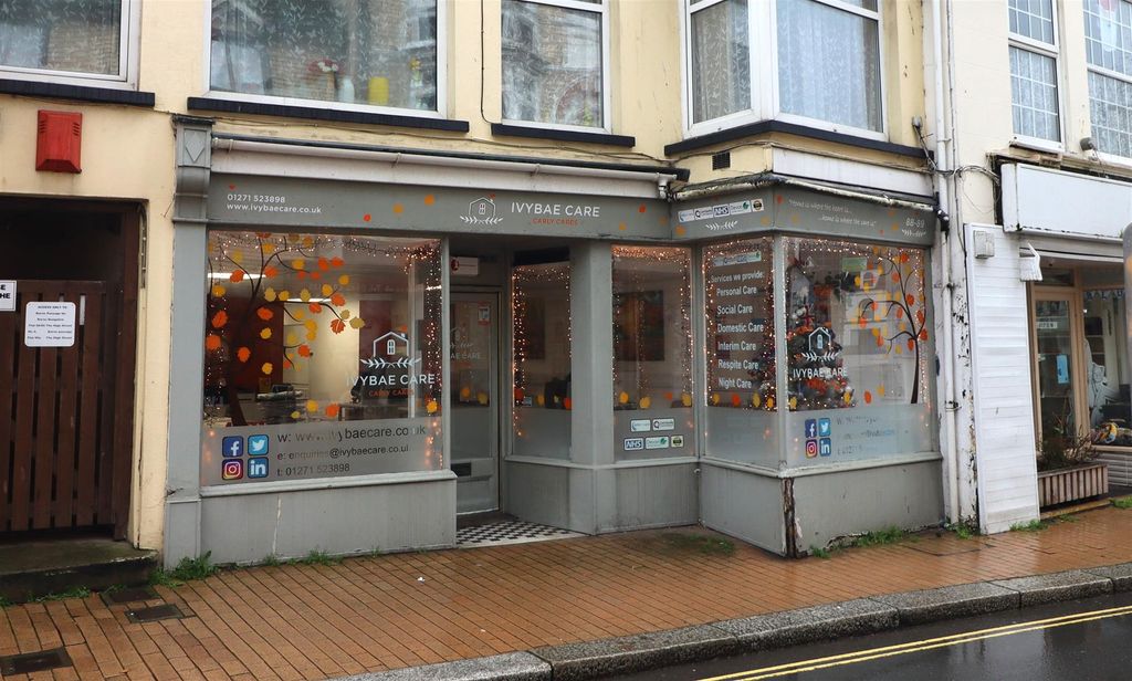 Property photo 1 of 6 Front.Jpg