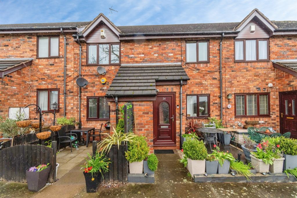 Property photo 1 of 12