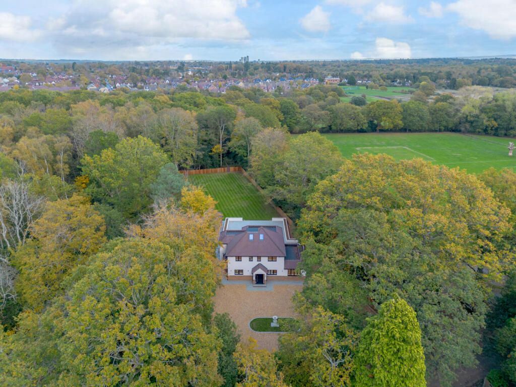 Property photo 1 of 23