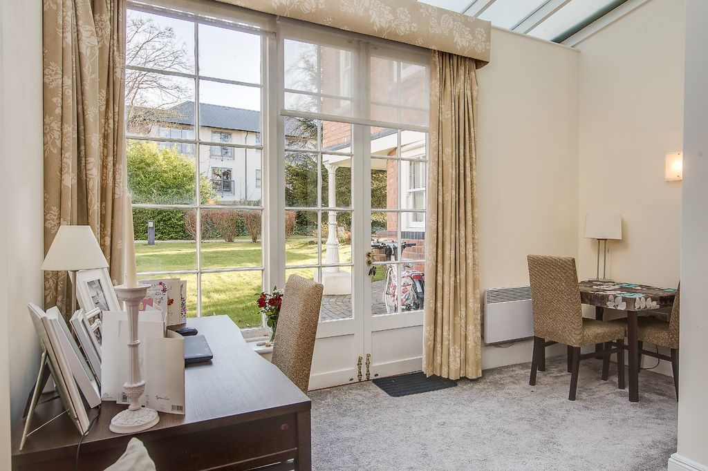 Property photo 2 of 15 Photo 02