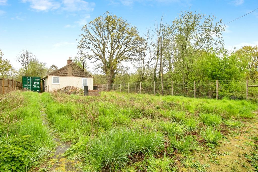 Property photo 3 of 32 Photo