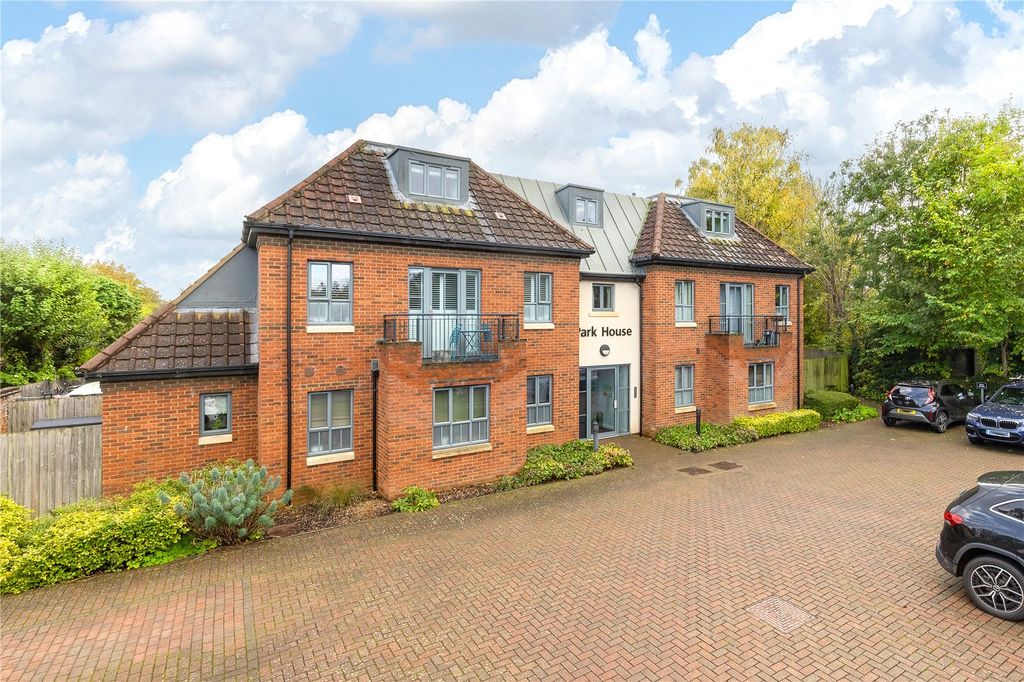 Property photo 1 of 8 Picture No. 05