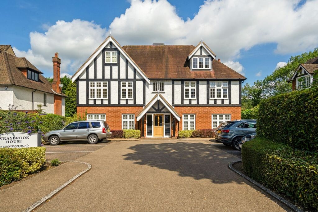 Property photo 1 of 9