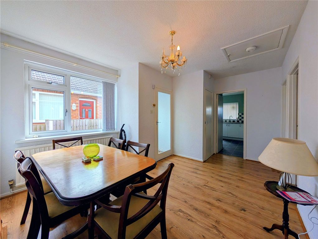 Property photo 2 of 15 Picture No. 22