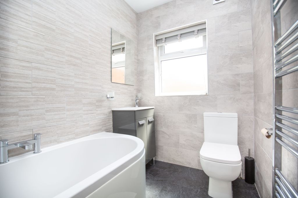 Property photo 2 of 18 Mw26-1484