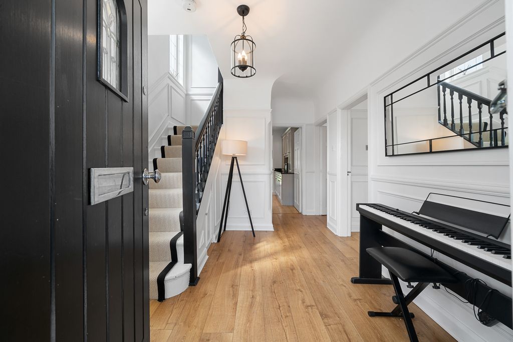 Property photo 2 of 35 Hallway