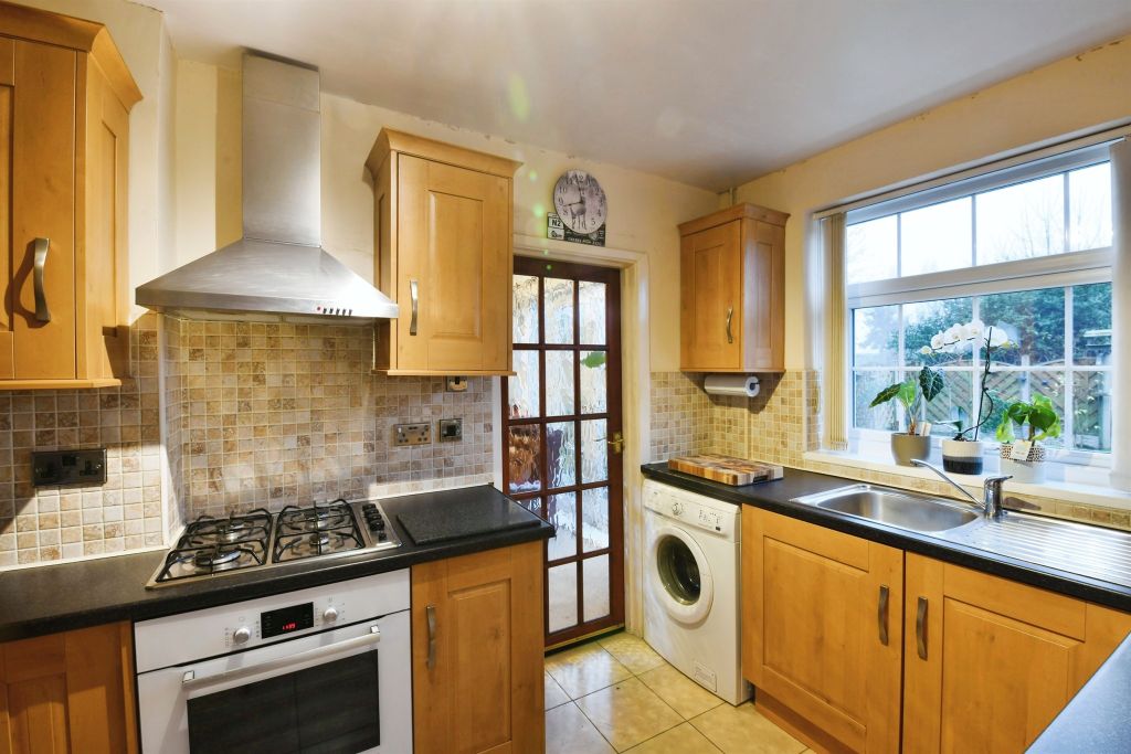 Property photo 3 of 17