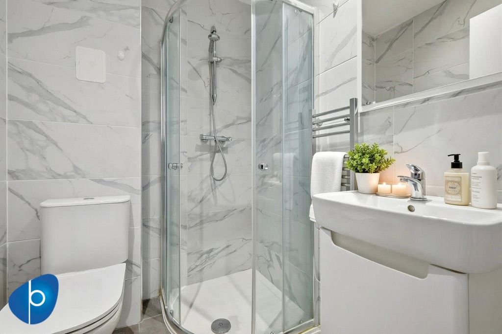 Property photo 3 of 8 CE54CE33-4Abe-4C21-A665-Af326B3Ec706.Jpeg