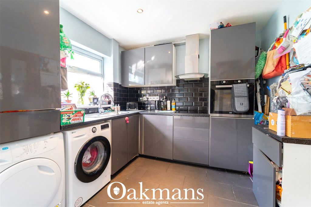 Property photo 2 of 23 Picture No. 08