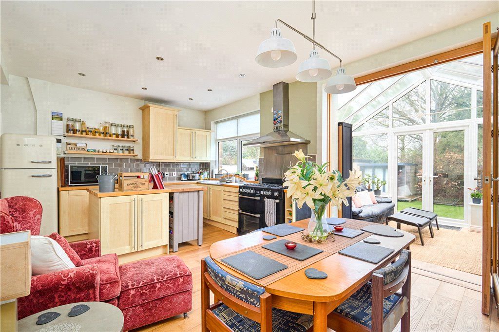 Property photo 2 of 22 Kitchen Diner