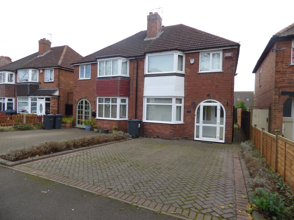 Property photo 1 of 25 Mavis 27