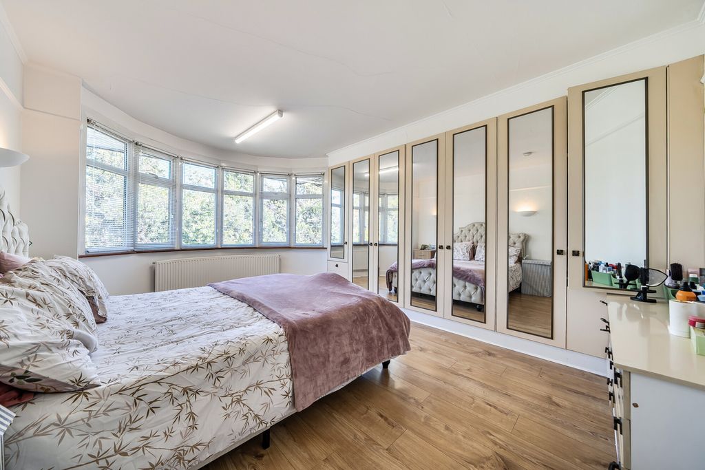 Property photo 2 of 23 1522965-23-6Ab144...