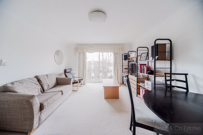 Property photo 1 of 10 Photo 5