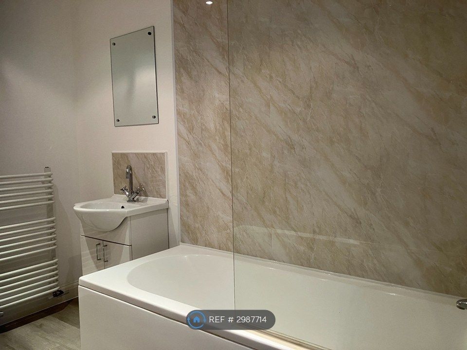 Property photo 2 of 13 Bathroom Northeast View