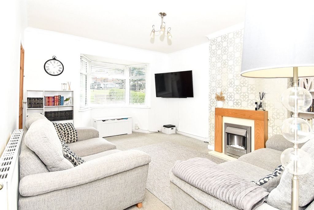 Property photo 2 of 12 Picture No. 05