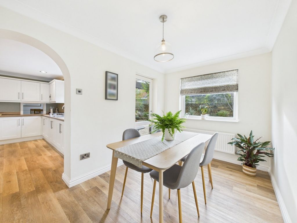 Property photo 3 of 24 Breakfast Area