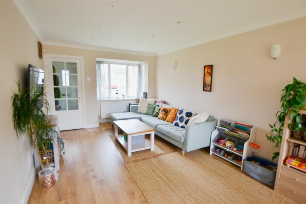 Property photo 3 of 15