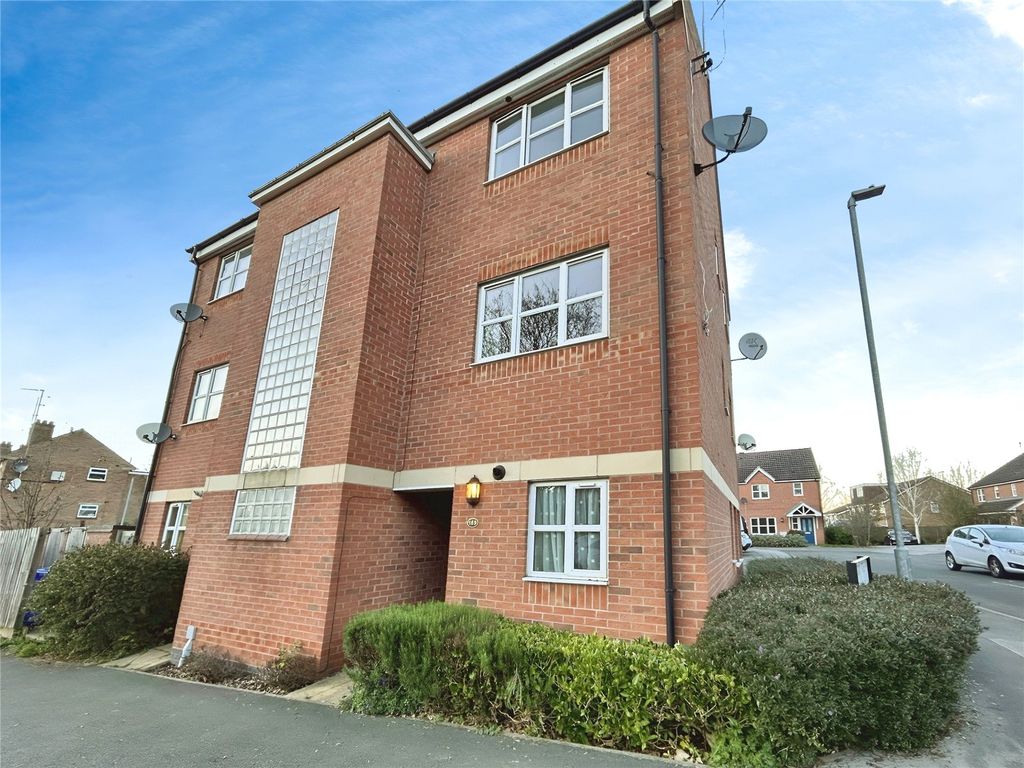 Property photo 1 of 11 Front