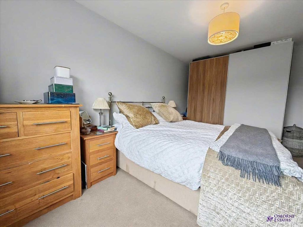 Additional image 16 of 4 bed detached house for salePleasant Heights, Porth CF39