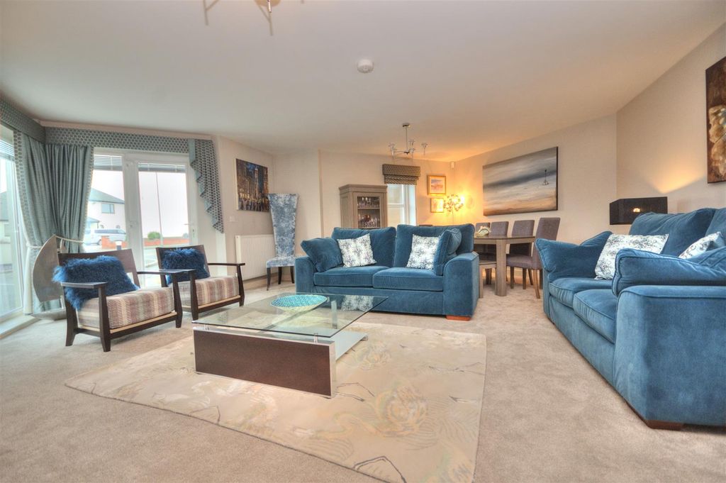 Property photo 2 of 26 Dsc_2253_Enhancer.Jpg