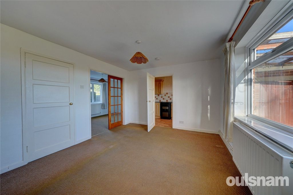 Property photo 2 of 23 Picture No. 17