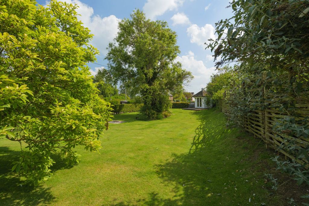 Property photo 3 of 12 Picture 17