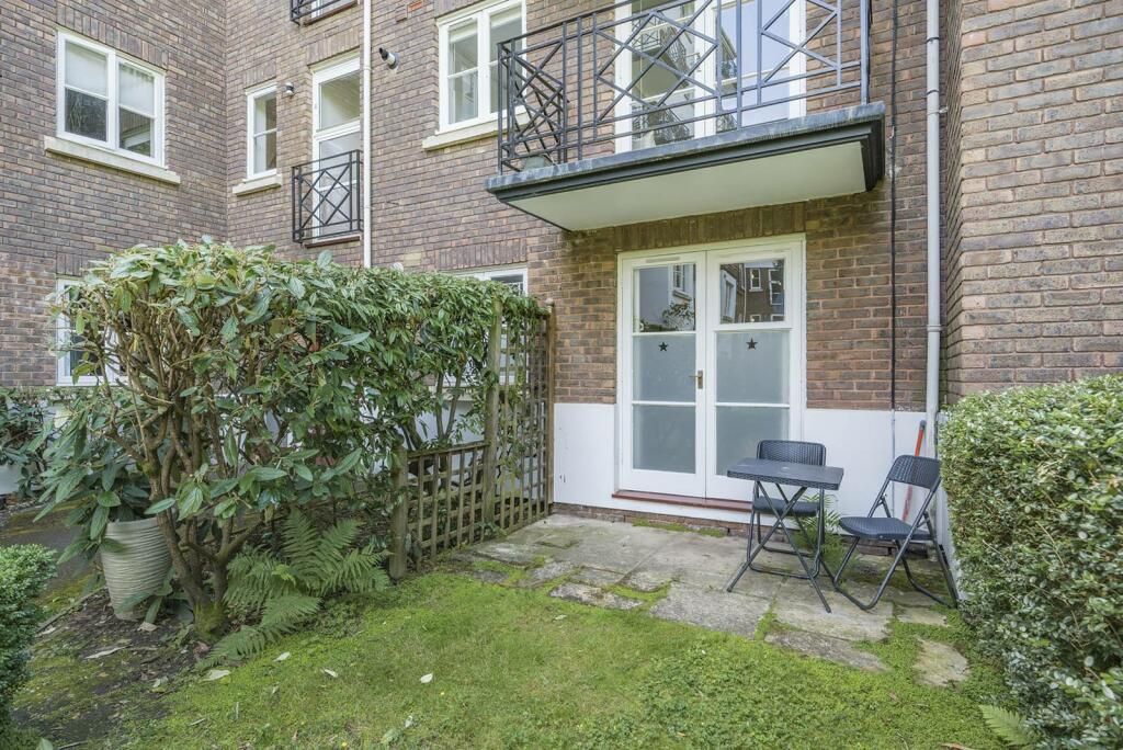 Property photo 2 of 20