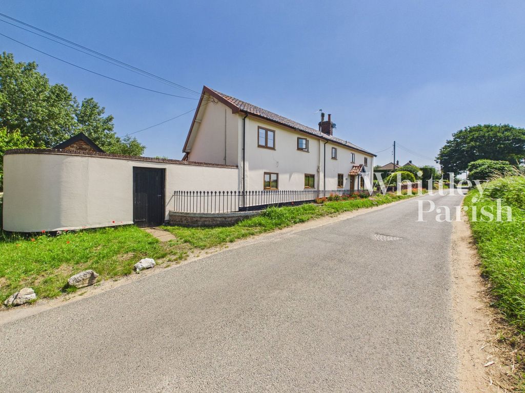 Property photo 1 of 35