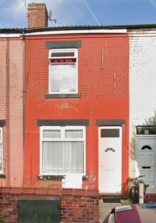 Property photo 1 of 1 2 Bedroom House To Let In Levenshulme