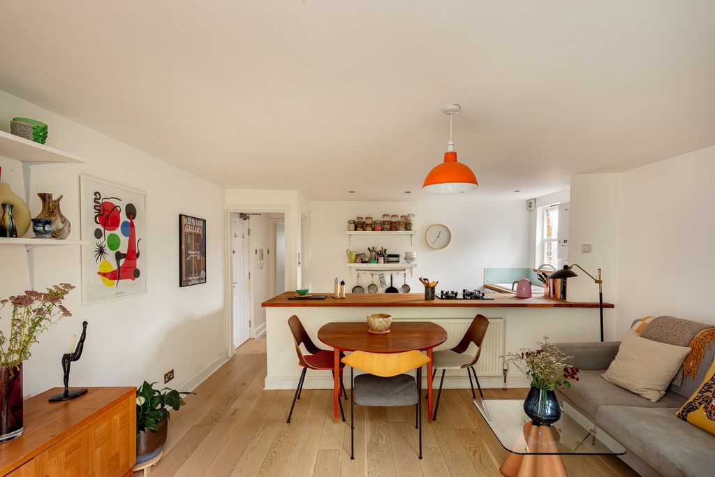 Property photo 3 of 22 300873 - 25_7_22_Tmh N16 6Ax10315-Edit.Jpg