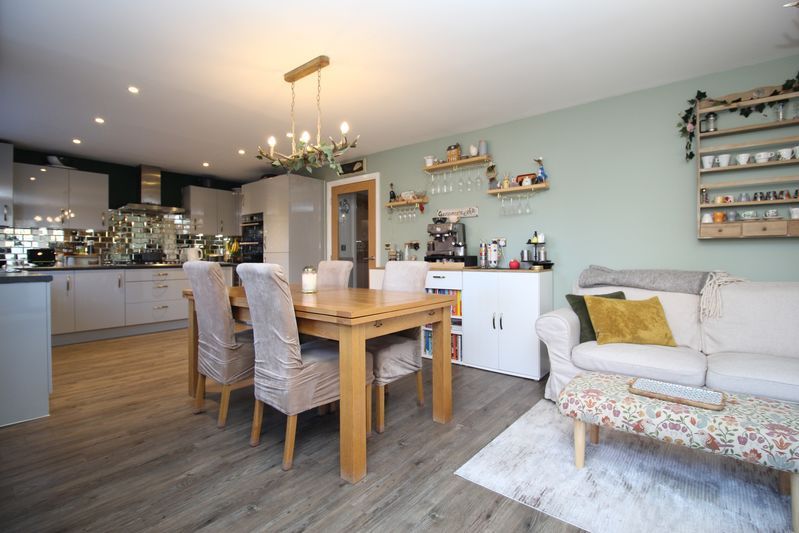 Property photo 2 of 24 Living/Dining