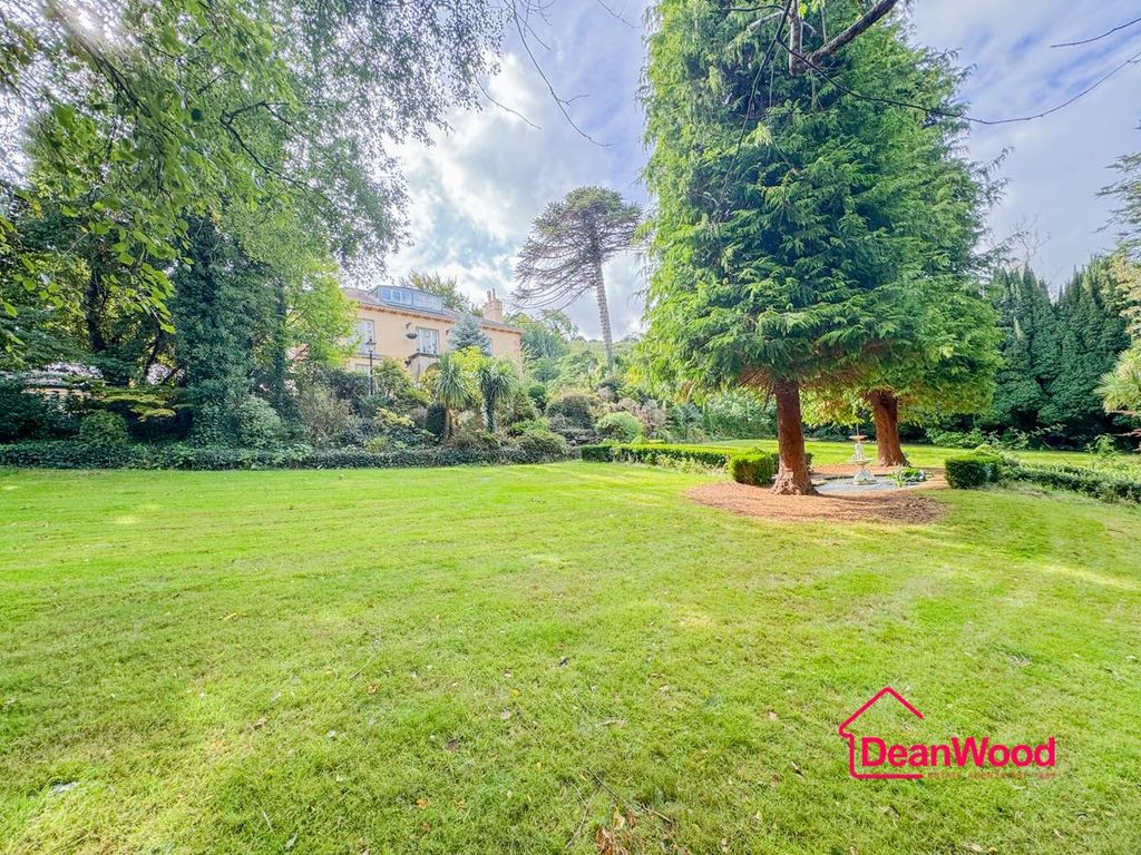 Property photo 3 of 43 No-41.Jpg