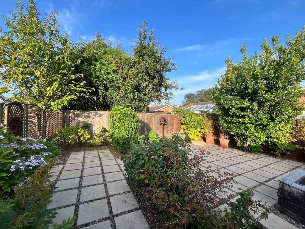 Property photo 3 of 21