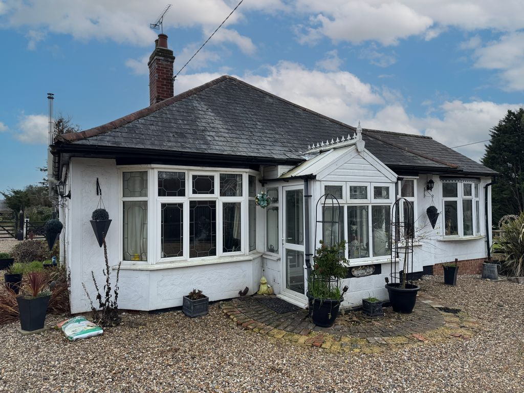 Property photo 1 of 12 Img_6946