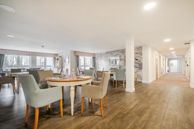 1 bed flat for saleWatson Place, Trinity Road, Chipping Norton OX7 photo 5