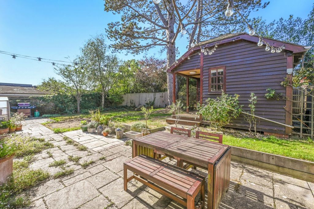 Property photo 3 of 26