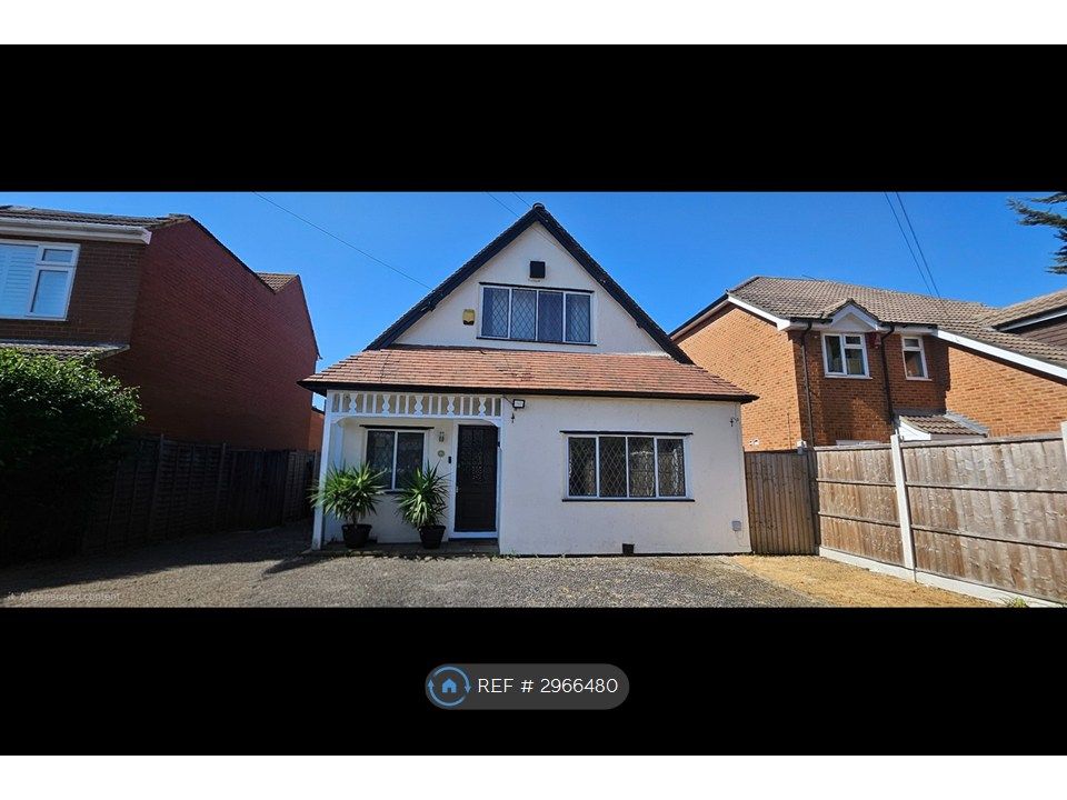 Property photo 1 of 2