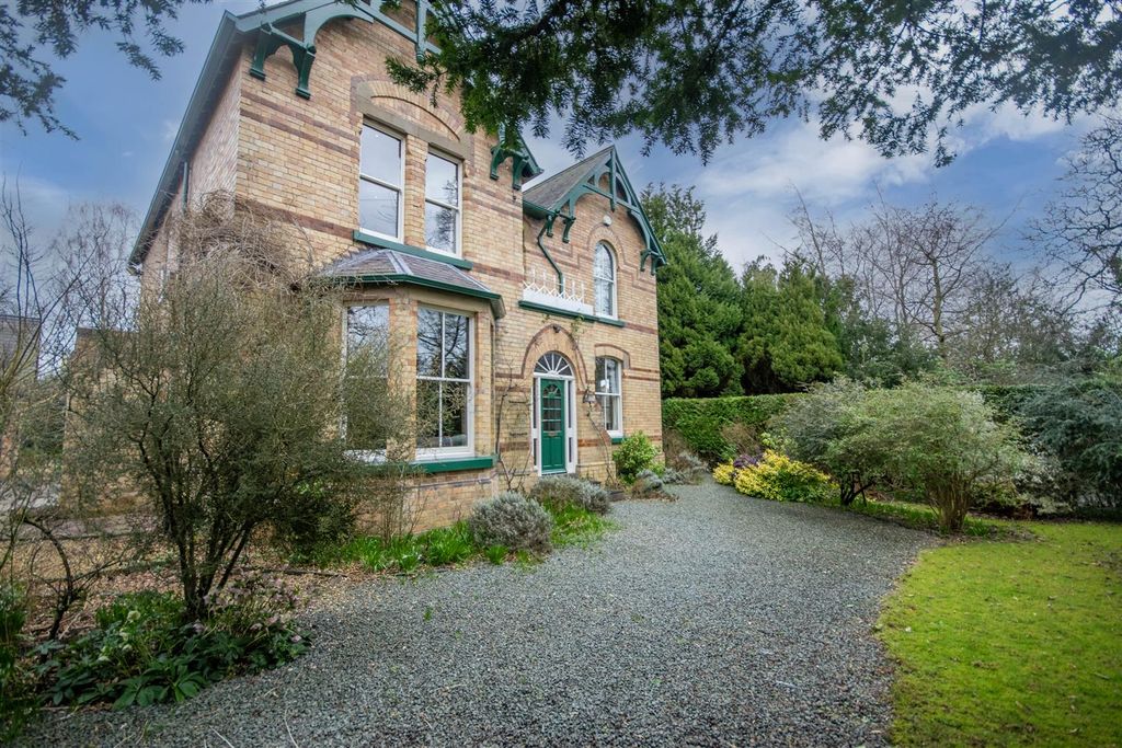 Additional image 26 of 5 bed town house for saleWeston Lane, Oswestry SY11