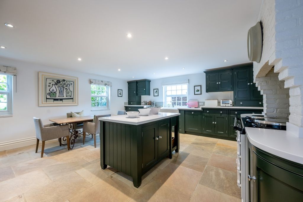 Property photo 2 of 43 Dsc_2881