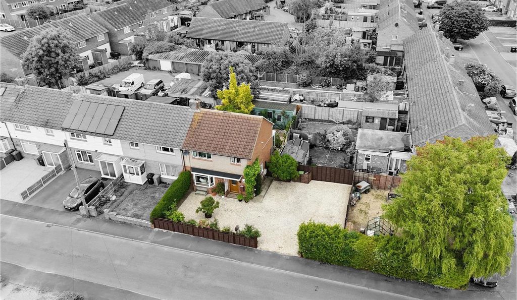 Property photo 1 of 23