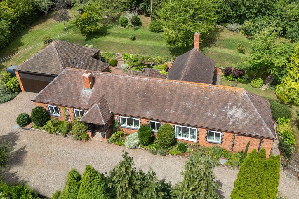 Property photo 1 of 35