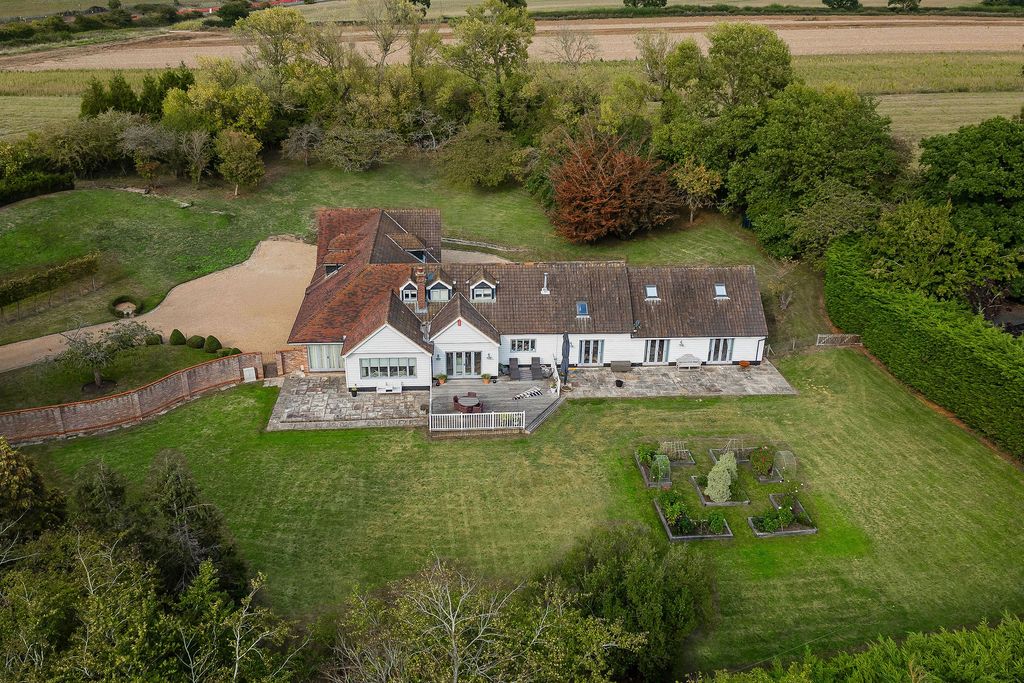 Property photo 1 of 34 Fc-Cornerways-5