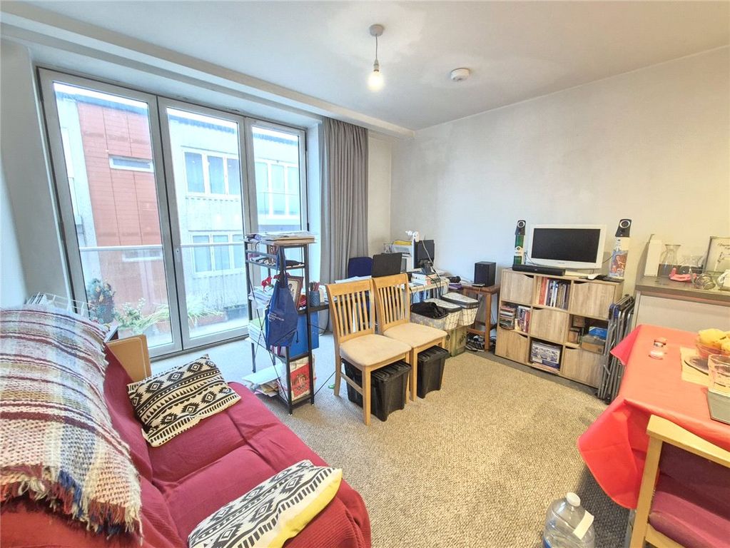 Property photo 3 of 9 Picture No. 18