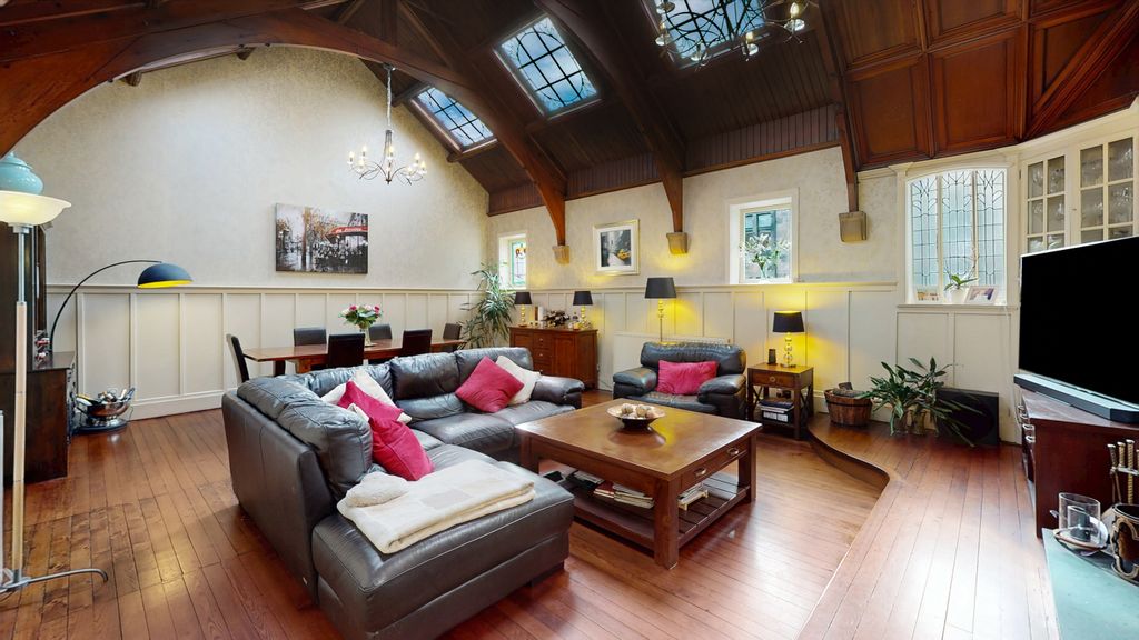 Property photo 2 of 57 13-Print-The Mews 29 Huntly Gardens_73 (2)