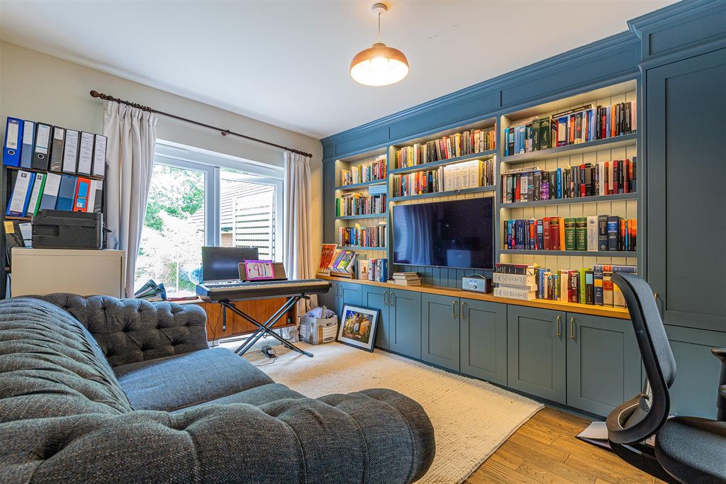 Property photo 2 of 19 Tyn Y Berllan 46-18.Jpg